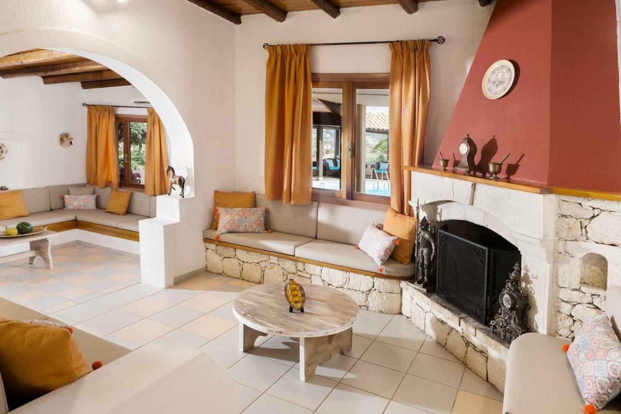 White Sand Villa. Spacious Villa With Prive Pool. Agia Pelagia  Exterior photo